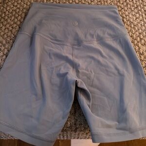 lululemon size 2 blue biker shorts